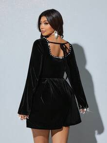 Viva Relle Plus Size Women's Black Velvet Vintage French Elegant Dress With Pearl Collar Decoration, Long Sleeve, Waist Fitted And Flared Hem, Luxury Elegant Cocktail Dress Suitable For Party And Halloween Black Velvet Dress Black Dress Long Sleeve Velvet Long Sleeve Dress Black Mini Dress Black Club Dress Slay Diva Dress Black Square Neck Dress - Black - View 2
