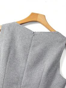 GlowEve CURVE Bộ đồ 2 mảnh cỡ lớn dành cho nữ: Váy ngắn dáng chữ A không tay cổ vuông, eo ôm, đính sequin hoa 3D thanh lịch và áo khoác tay ngắn cổ ve, phù hợp cho các buổi tiệc sang trọng và đi làm. Bộ vest nữ, áo blazer và chân váy. - Xám - Xem 6