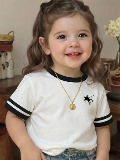 SHEIN 6个月-3岁婴幼儿女童黑白条纹撞色短袖圆领T恤，马匹印花，婴幼儿服装，女童套头衫，女童T恤，婴幼儿上衣，适合春夏穿着