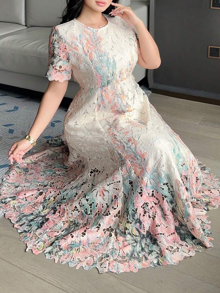 Dazy Plus Ombre Lace Embroidered Round Neck Waist Cinched Elegant Party Dress, Plus Size Women, Spring/Summer Floral Dresses For Women