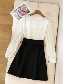 GlowEve CURVE 大码女士优雅黑白撞色雪纺拼接A字中长连衣裙，收腰设计，适合通勤、工作、办公室、毕业典礼、情人节、音乐节、母亲节、万圣节、感恩节、复活节、国庆节、晚宴、约会、派对、婚礼、户外活动等场合。 - 黑與白 - 查看 2