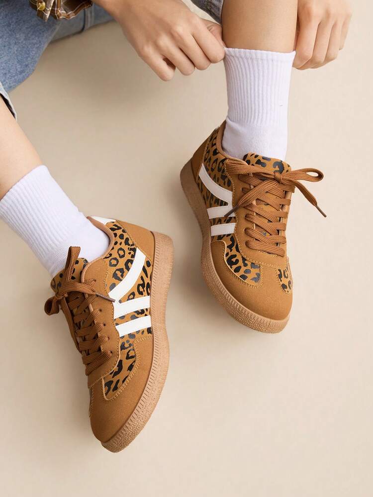 CUCCOO EASI 2026 Nuove sneaker casual da donna con suola morbida e antiscivolo, stile vintage versatile, adatte per l'uso all'aperto, con lacci, disponibili anche in taglie comode