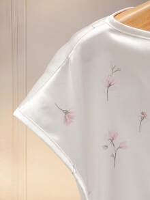 Modelyn 优雅女士缎面印花系带收腰修身衬衫 - 彩色 - 查看 5