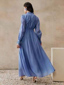 Anewsta 春夏优雅女士立领前褶裥花卉装饰袖口泡泡袖A字腰中长连衣裙 - 藍色 - 查看 2