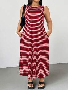 SHEIN Essnce 大码女式夏季连衣裙、女式夏季连衣裙、女式度假连衣裙、女式夏季连衣裙、毕业礼服、商务休闲女式连衣裙、女式办公连衣裙、毕业礼服、新款时尚休闲通勤装、条纹无袖带口袋连衣裙、长款连衣裙、A字连衣裙、黑白条纹连衣裙、休闲连衣裙 - 酒紅色 - 查看 1