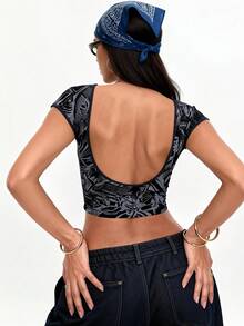Slouenne Slouenne New Sexy Graphic Print Backless Fitted Crop Top, Versatile Women Blouse For Spring/Summer - Multicolor - View 1