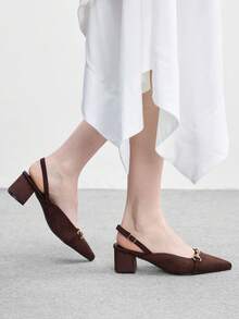 CUCCOO BIZCHIC 女士时尚高跟鞋，前排扣粗跟，四季皆宜，通勤优雅百搭，适合假日、度假、办公、户外、日常穿着。 - 摩卡棕 - 查看 5