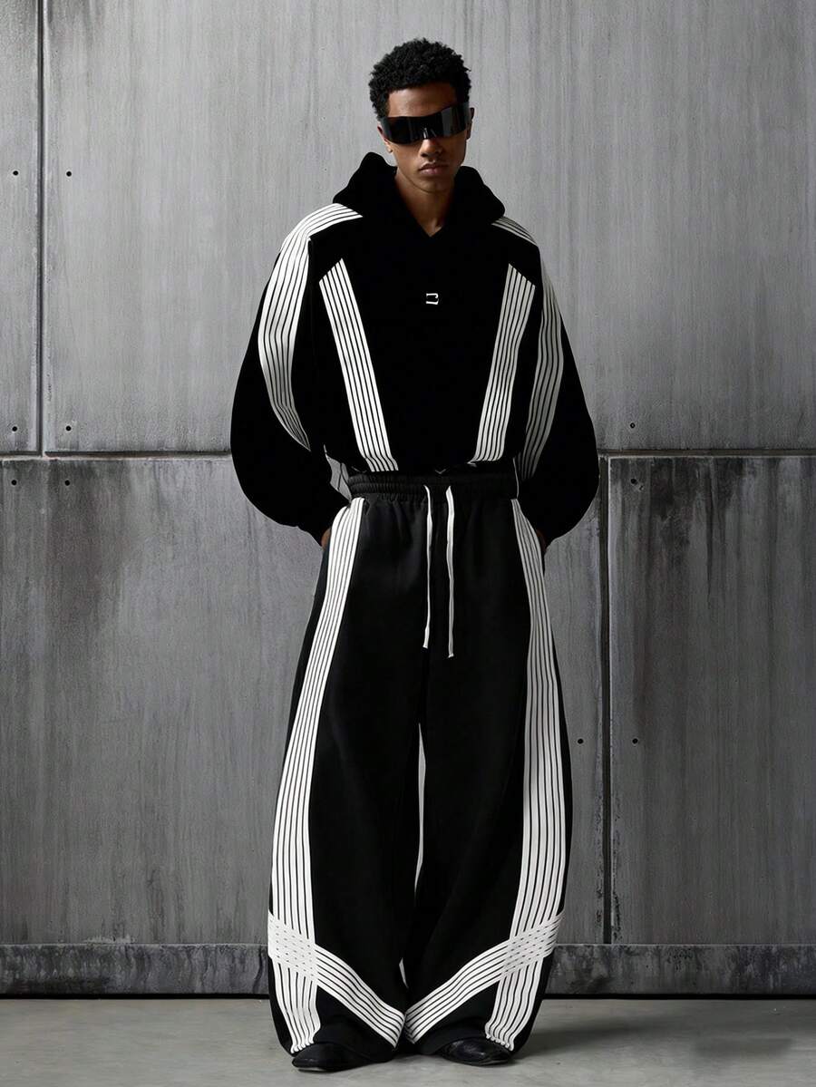 NEON BLANC Men's Hoodie And Trousers, Sporty Style, Striped Design, Loose Fit, Street Style. - Black - View 1