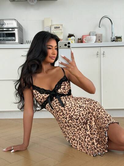 SHEIN Women's Leopard Print Patchwork Black Lace Trim Nightgown, Unique Sleepwear