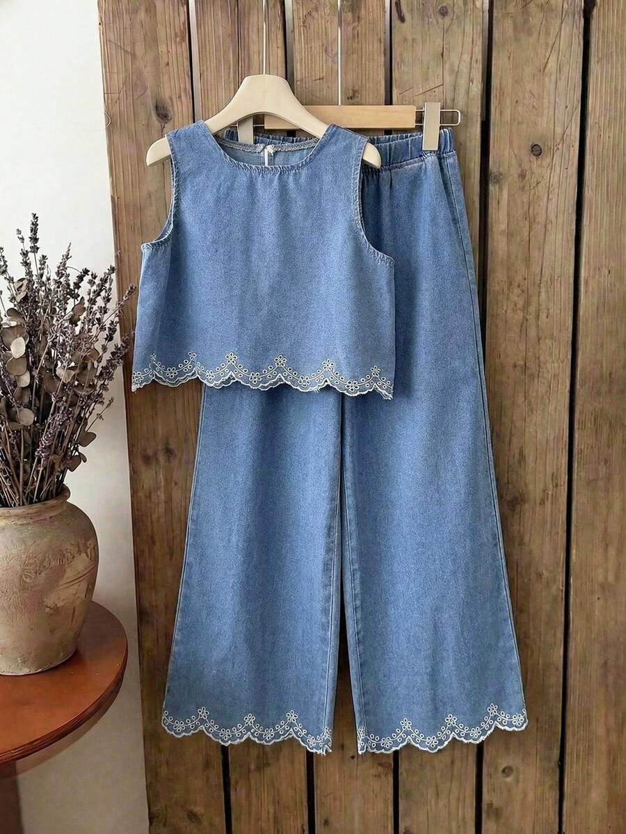SHEIN 2pcs Tween Girls Spring Summer Retro Geometric Floral Embroidered Ruffled Hem Sleeveless Denim Top And Wide Leg Pants Set,Girls Summer Vintaside Style Two Pieces Outfits, Sweet Fashion Floral Embroidery, Comfortable Pleated Hem Design, Versatile And Minimalist For Daily Wear - Medium Wash - View 1