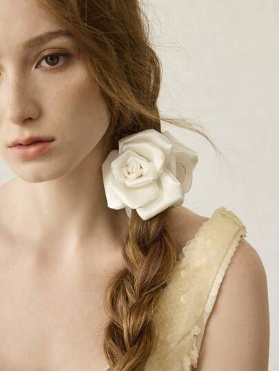 MOTF PREMIUM 米色原味玫瑰花夹子