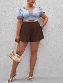 SHEIN Privé Plus Size Solid Color Pleated Loose Casual Versatile Shorts - Burgundy - View 4