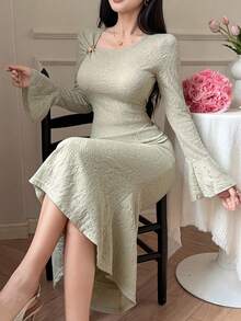 DAZY Women's Elegant Floral Textured Asymmetric Flare Sleeve T-Shirt And Fish Tail Hem Skirt 2-Piece Set, Spring/Summer - Green - View 1