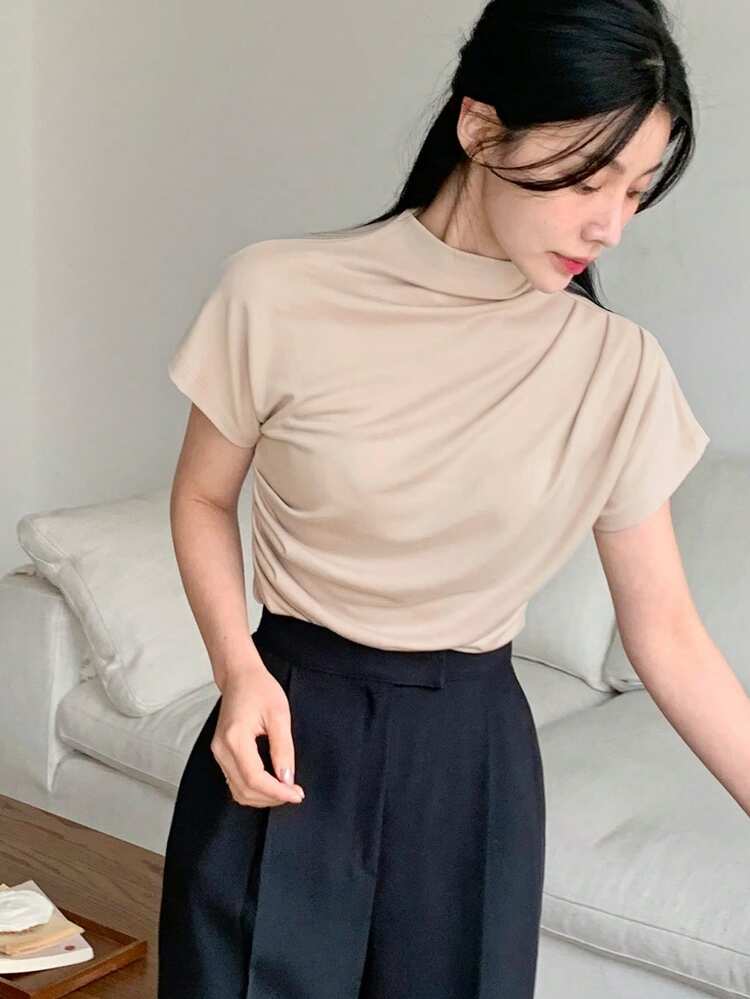 Women's Mock Neck Ruched Short Sleeve Fitted Elegant T-Shirt