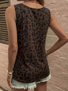Selamara New Fashion Women Floral Leopard Print Round Neck Button Tank Top - Multicolor - View 2