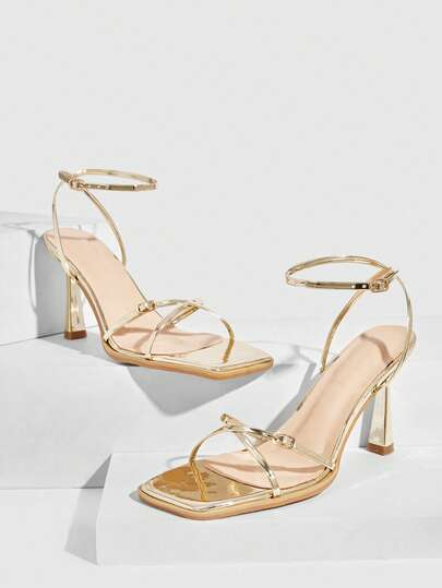 CUCCOO SZL Women Heeled Sandals