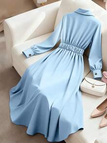 GlowEve CURVE 大码女式休闲纯色翻领灯笼袖纽扣褶裥腰部A字连衣裙 - 藍色 - 查看 2