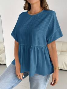 SHEIN Essnce 大码女装春夏时尚休闲宽松舒适日常百搭修身短袖衬衫，简约风格，凸显曲线，可爱上衣，外出上衣，女士衬衫，欧洲夏季，荷叶边上衣，早午餐，外出上衣 - 藍色 - 查看 4