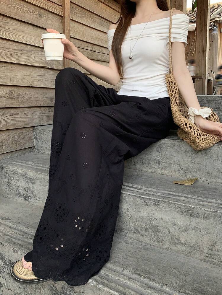 Women's Black Loose Floral Hollow Out Straight Leg Pants