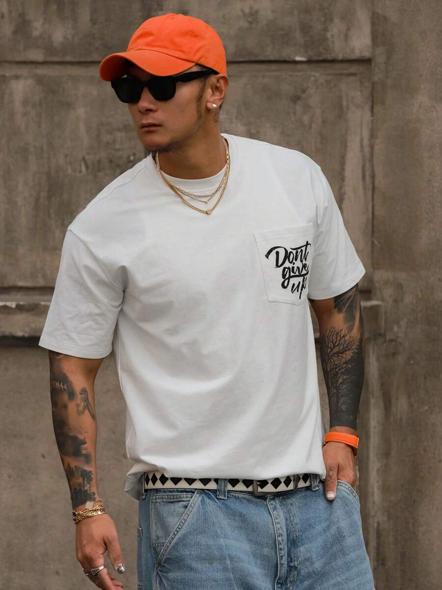 DAZY Men's Short Sleeve White Crew Neck Pocket Letter Print T-Shirt, Summer - White - View 1