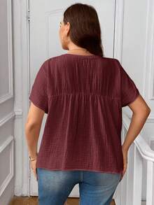 SHEIN Frenchy Camisa de talla grande de verano, de unicolor, con parches de encaje - Burdeos - Ver 5