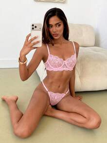 Aloruh Leaf Embroidery Sheer Mesh Underwire Lingerie Set - Pink - View 4