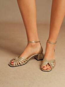 Rosivie Women Pumps - Gold - View 2