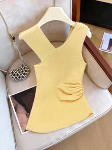 GlowEve Top sin mangas ajustado con volantes asimétricos y hombros descubiertos, elegante y dulce para mujer en primavera/verano - Amarillo claro - Ver 2