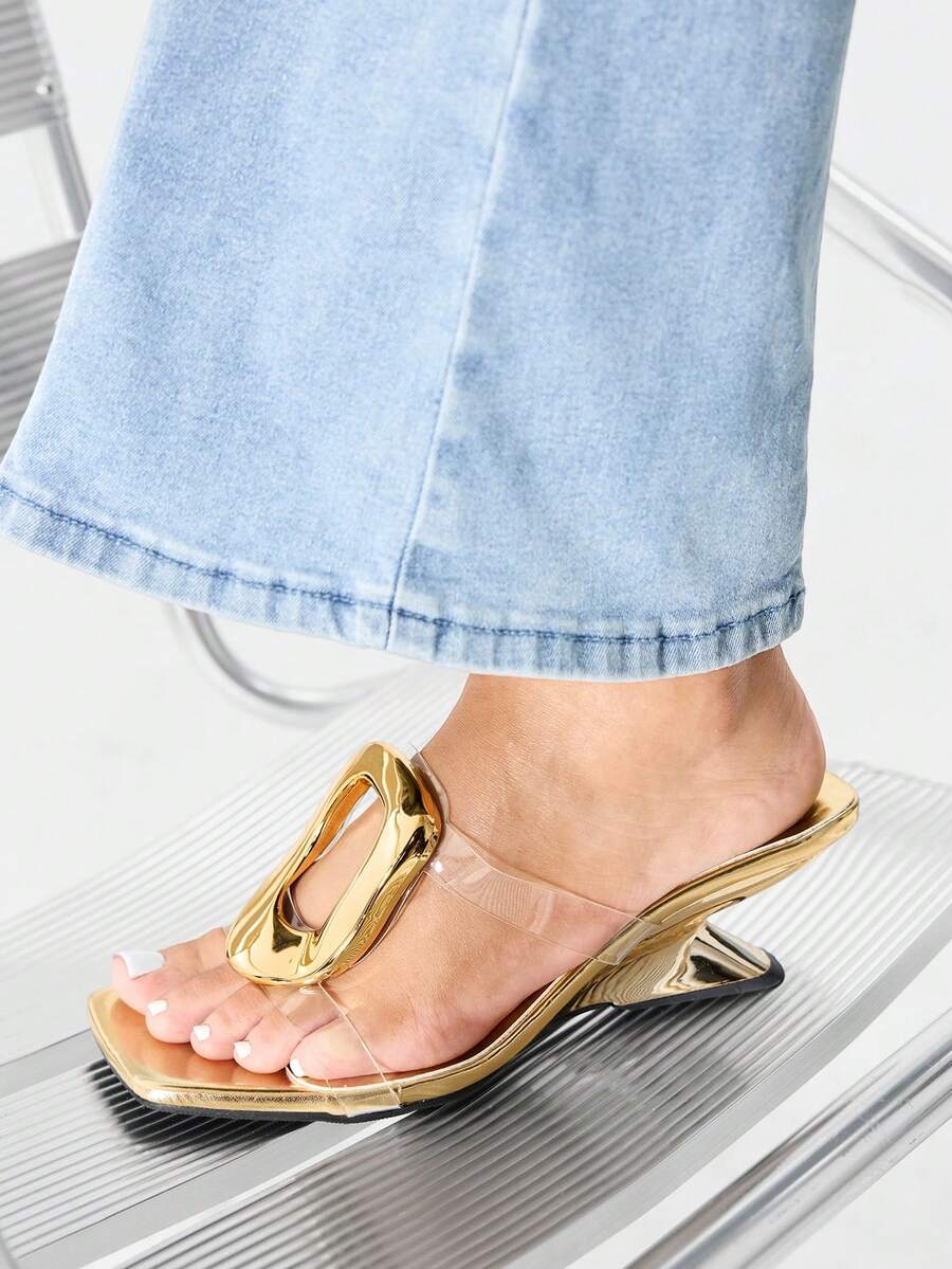 Glitzique 欧美风格方扣坡跟露趾凉鞋，时尚一脚蹬高跟穆勒鞋，适合夏季穿着 - 金色 - 查看 1