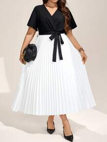 SHEIN LUNE SHEINLUNE 大码女式彩虹褶皱V领灯笼袖系腰连衣裙 毕业礼服 婚礼宾客礼服 女士度假装 女士沙滩装 节日连衣裙 生日礼服 女士骄傲日礼服 - 黑與白 - 查看 11