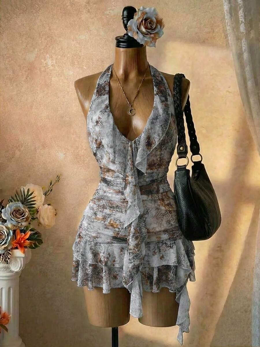 SaltGleam 春夏新款露背荷叶边下摆不对称数码印花修身休闲性感迷你连衣裙（女款） - 彩色 - 查看 1