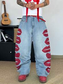 STEELVANCE Men Vintage Fashionable Versatile Washed Red Lip & Heart Embroidery Design Loose Wide Leg Casual Jeans - Light Wash - View 3
