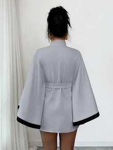 SHEIN Elenzya 女士披肩式喇叭袖套头衫羊毛混纺优雅休闲街头通勤商务浪漫约会派对圣诞节秋冬杏色羊毛大衣 - 淺灰色 - 查看 2