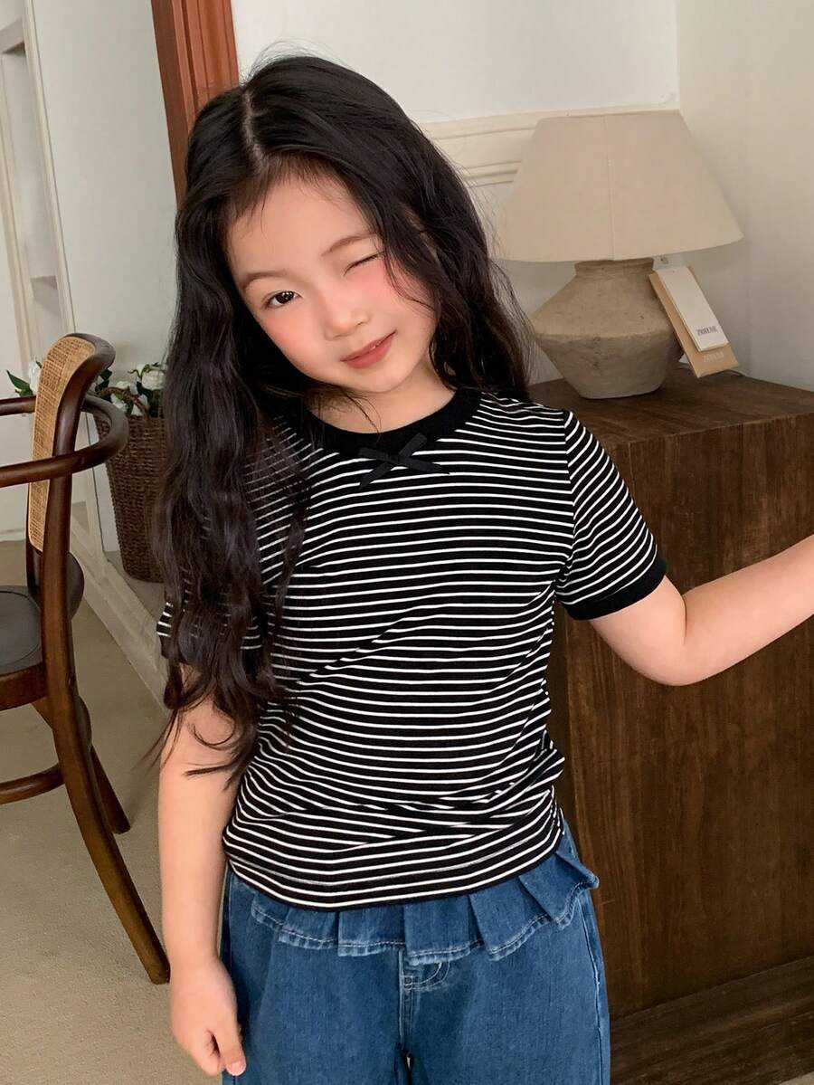 DAZY Girls (Small) Round Neck Striped Short Sleeve Casual T-Shirt, Fall - Black and White - View 1