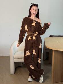 Abrilcols 女款卡通熊图案抓绒斜肩卫衣和裤子套装，秋冬 - 棕色 - 查看 6