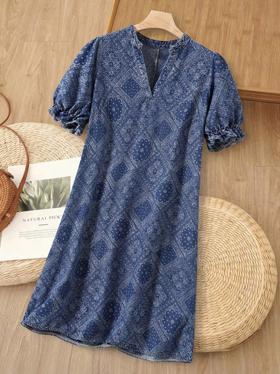 EMERY ROSE Plus Size Women Floral Print V-Neck Short Puff Sleeve Straight Denim Dress - Blue - View 1