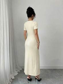 Elenzga 女士春夏派对、都市、社交名媛、法式时尚、甜美、性感修身短袖开衫连衣裙，新款休闲日常拼接圆领纽扣针织黑白撞色长裙，度假 - Pearl White - 查看 2