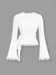 Sweetra Áo thun nữ cổ chữ V phối ren đan chéo, thích hợp cho đầu thu. - trắng - Xem 2