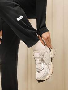 GLOWMODE X Reem Modest CloudKnit Weekend Stroll Soft Stretchy Lightweight Adjustable Drawstring Waist Pockets Relaxed Fit Joggers Daily Casual Street Wear - Black - View 5