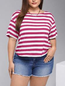 SHEIN Essnce Tricou de vară pentru femei plus size, casual, lejer, cu dungi, spate fără mâneci scurte, îmbrăcăminte de vară pentru femei, topuri drăguțe pentru femei, topuri de vară, top halter, top alb-negru, femei scurte, top scurt, tricou pentru femei, topuri pentru femei, ținute de vară - Roz fierbinte - Vizualizare 2