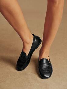 Rosivie Women Loafers Shoes - Black - View 9