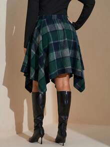 SHEIN Tall CURVE 大码女式不对称下摆格子裙 - 綠色 - 查看 2