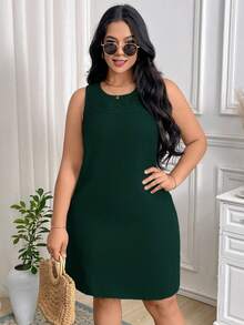 SHEIN LUNE Vestido casual cómodo y transpirable sin mangas con cuello redondo y parches de encaje en unicolor para mujer de talla grande - Fresh Green - Ver 4
