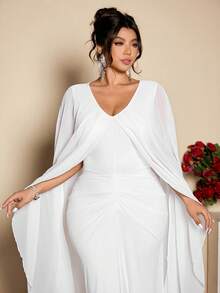 Cravure Plus Size Women Elegant V-Neck Ruched Waist Mermaid Hem Party Dress - White - View 5