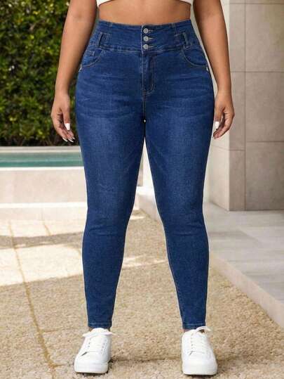 Pantalones Vaqueros Entallados para Mujer Talla Grande - Confeccionados en Tejido de Mezclilla Elástica, Cierre de Múltiples Botones y un Corte Clásico Azul Marino. Estilo Casual Chic