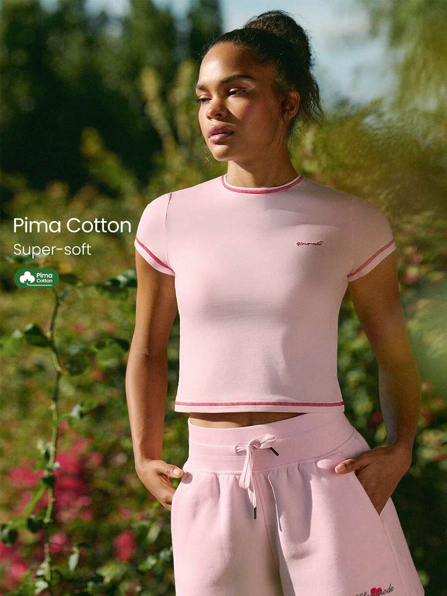 GLOWMODE Camiseta Gola Careca de Uso Diário com Logotipo Bordado, Costura em Cores Contrastantes, Ajuste Slim, Comprimento da Cintura, em Algodão Pima, Uso Casual Diário - Rosa Bebê - Visão 1