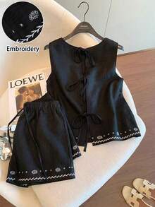 GlowEve 2件套 女士时尚夏季度假刺绣镂空系带露背吊带背心和刺绣口袋短裤 - 黑色 - 查看 1