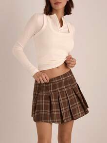 Easelle Brown Plaid Mini Skirt (Women's), Pleated Midi Skirt, Retro Casual Brown, Spring/Summer 2026. - Brown - View 3