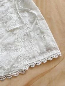 Soleia 女款度假細肩帶純色刺繡綁帶疊層裙，適合多種場合，波希米亞風、浪漫花卉、度假、派對、約會、情人節、復活節、嘉年華、下午茶、海灘、郵輪、城市街頭 - 白色 - 查看 6