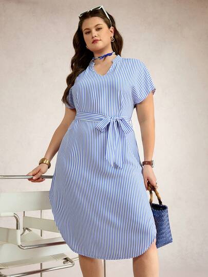 Zelara Plus Size Elegant Women Vacation Casual Geometric Print Notch Neck Batwing Glamorous Sleeve Modest Dress